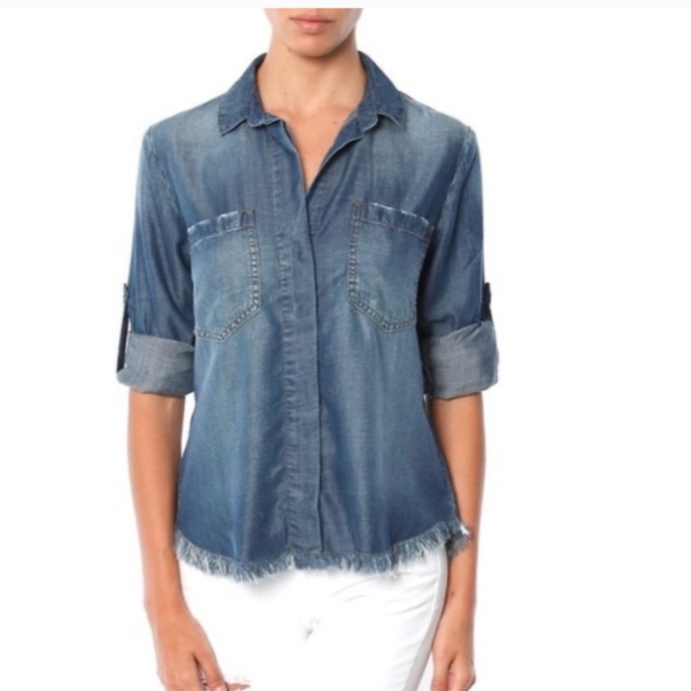 Anthropologie Cloth & Stone Chambray Button Down shirt denim western boho Medium